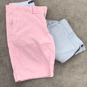 Two men’s Banana Republic shorts